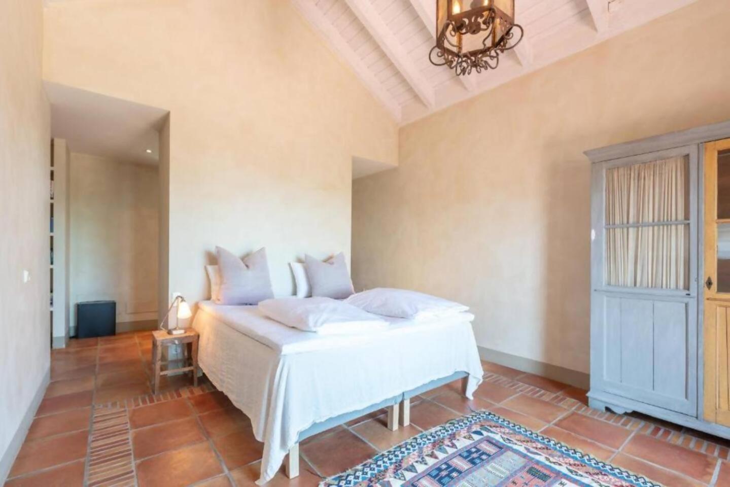 Villa Casa Sol Encantadora Villa Con Piscina Marbella Kültér fotó