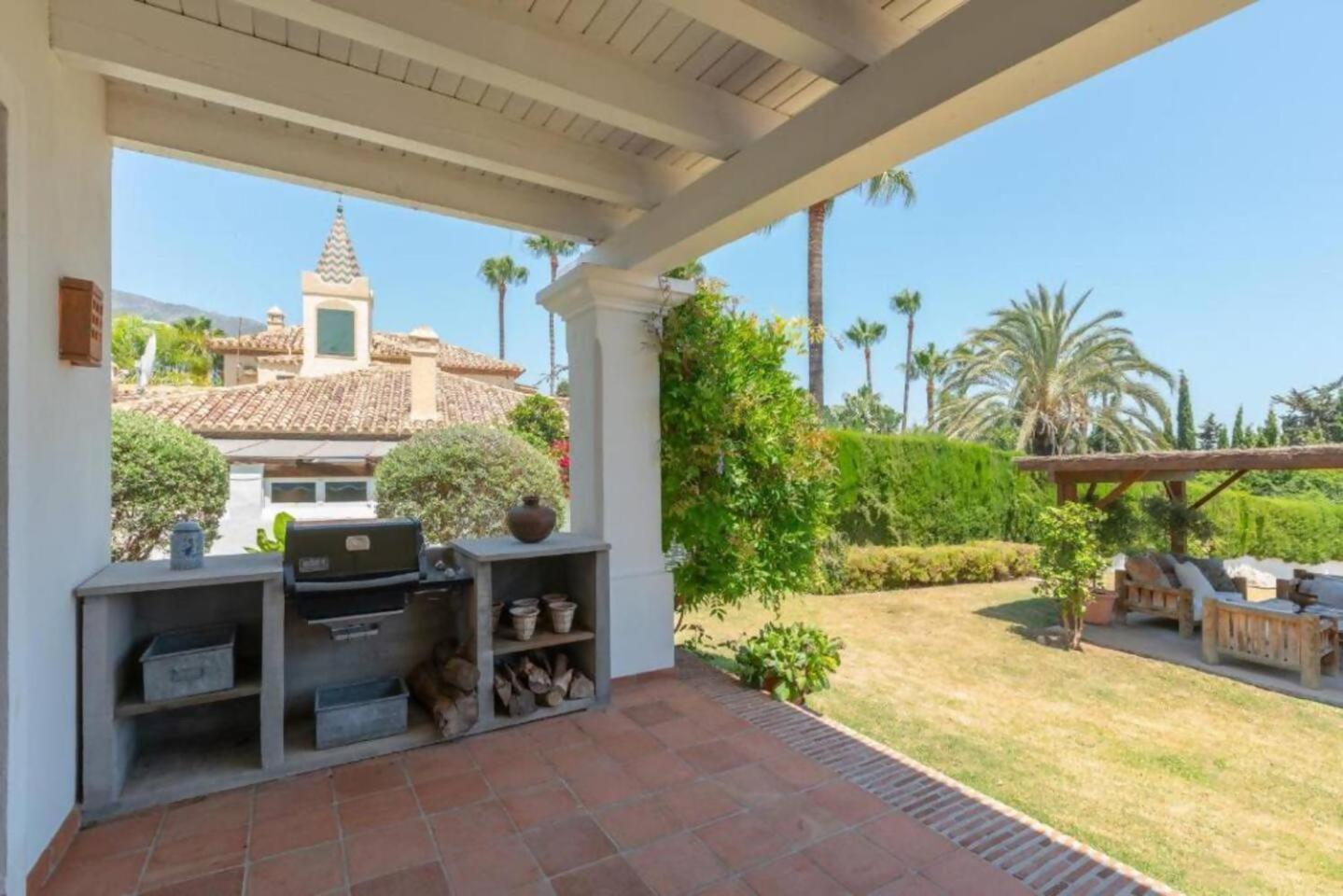 Villa Casa Sol Encantadora Villa Con Piscina Marbella Kültér fotó