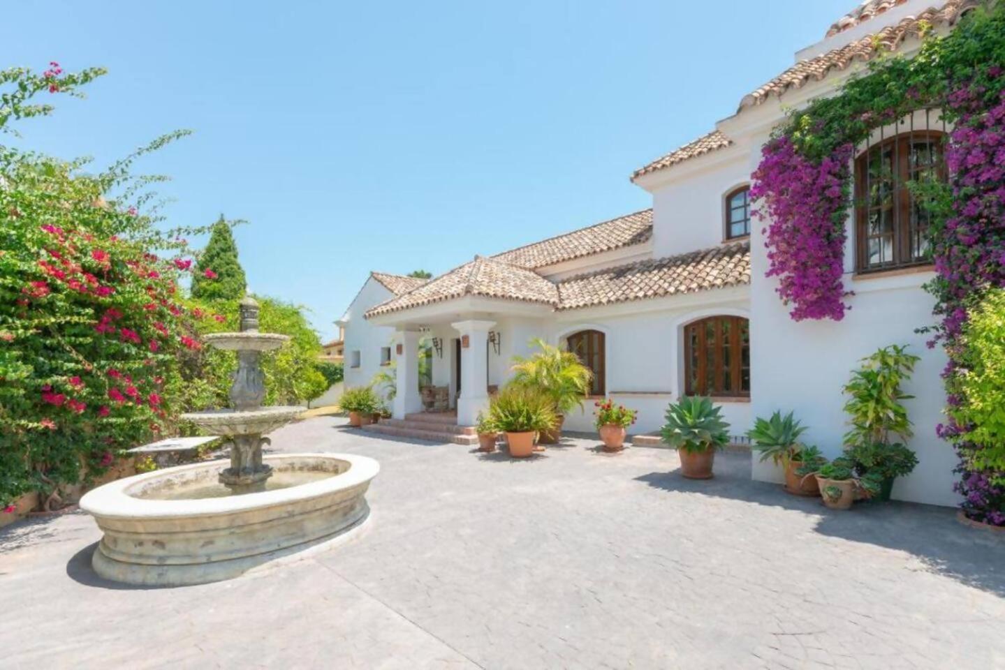 Villa Casa Sol Encantadora Villa Con Piscina Marbella Kültér fotó
