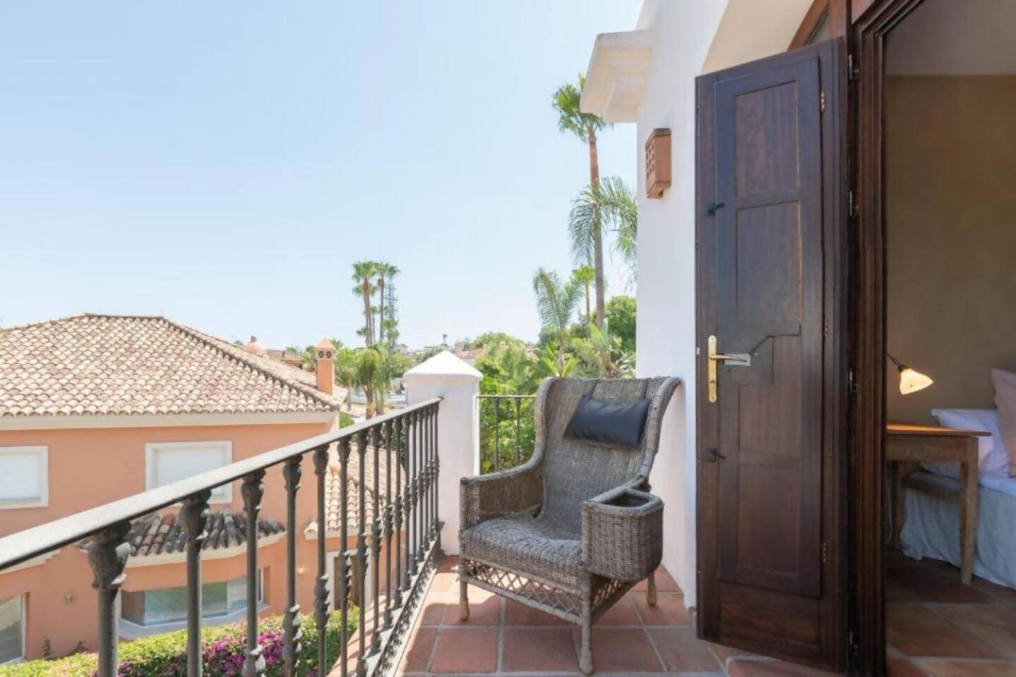 Villa Casa Sol Encantadora Villa Con Piscina Marbella Kültér fotó